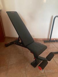 Panca rinforzata e inclinabile nera