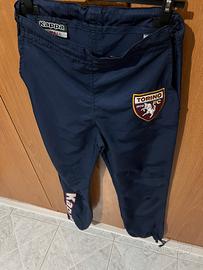 Pantaloni Kappa del club Torino FC.