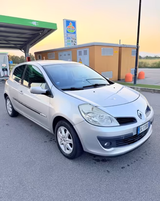 Renault Clio 1.2 16V