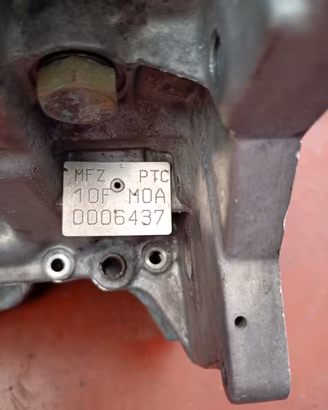 monoblocco Peugeot 106 rally 