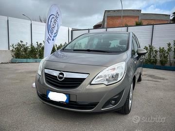 Opel Meriva 1.3 CDTI Diesel - 2013