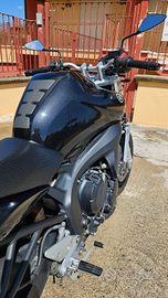 Yamaha FZ6 Dark Edition