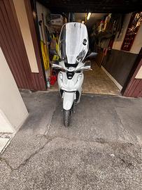 Honda sh 125i 2024