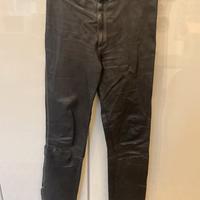 Pantaloni slim in vera pelle elasticizzata nero