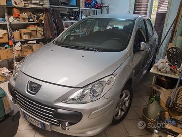 Peugeot 307 - 2006