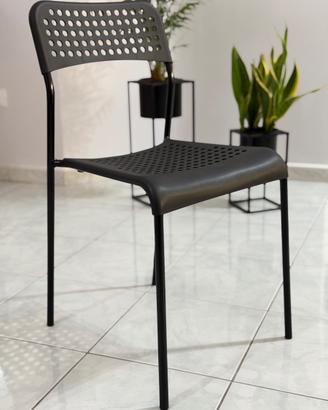 Sedie Ikea Adde nuove nere montate