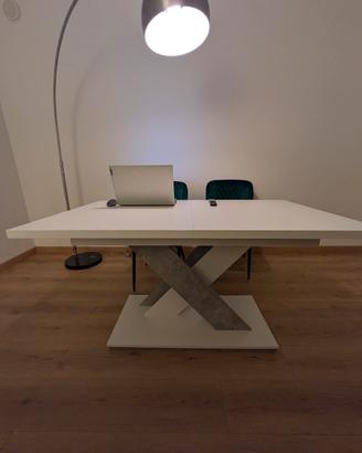 Tavolo da sala allungabile  140/180