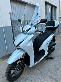 Honda Sh350 - 2025 - 1000 km