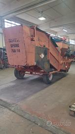 Macchina agricola Spring 750/14