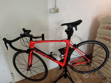 Bici da corsa Giant taglia M/L (56)
