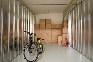 Facile magazzino per depositare