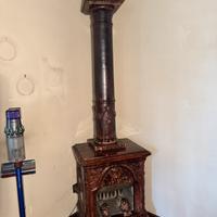 Stufa Camino Franklin in ceramica Castellammonte