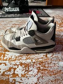 Jordan 4 military black