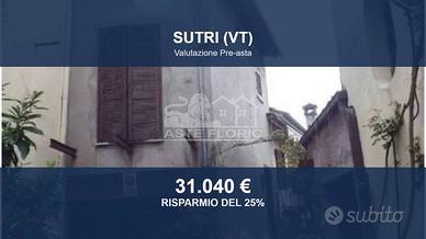 Immobile in asta di 105 m² con box auto a Sutri
