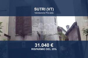 Immobile in asta di 105 m² con box auto a Sutri