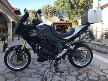 Triumph Tiger 1050 - Anno 2010 - 48000km - Nera