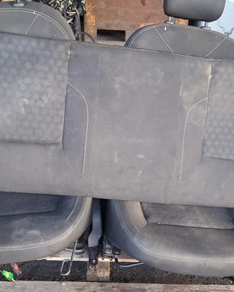 Interni/sedili Dacia Logan SW del 2015