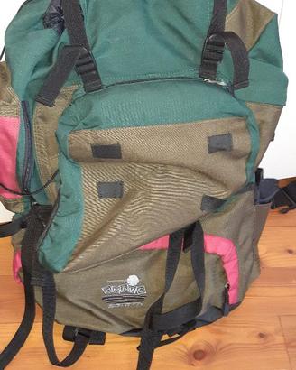 zaini da montagna per trekking di più giorni