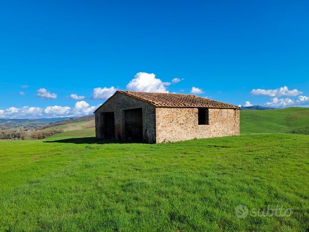 Casale in bella posizione Volterra