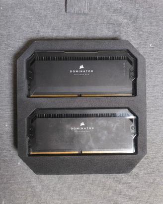 Kit RAM DDR5 32GB 6200MHz CL36 Dominator Platinum