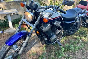 Honda Custom VT 750S