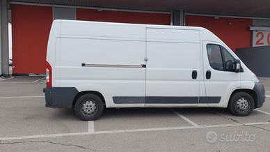 PEUGEOT Boxer 2012