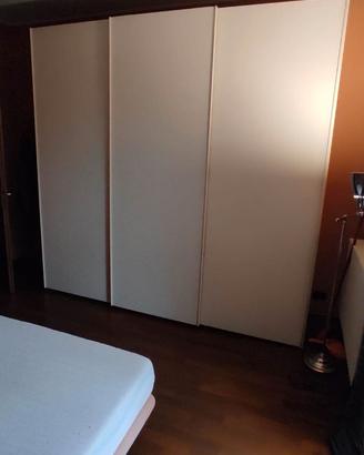 Armadio a 3 ante scorrevoli