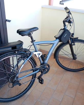 Bici elettrica Decathlon Riverside Original 920 