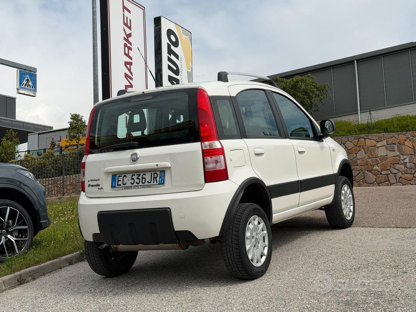 Fiat Panda 2010 photo 2
