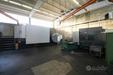 CAPANNONE A MOZZANICA