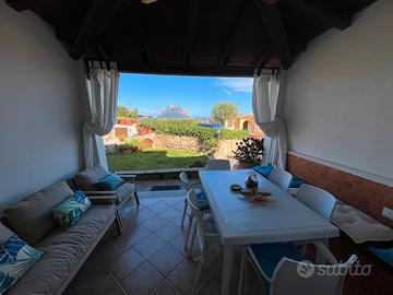 Bilocale con giardino a Porto San Paolo