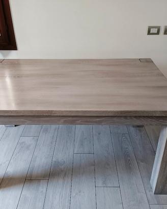 Tavolo da pranzo moderno in legno  