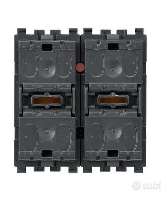Due Pulsanti Basculanti + Relè VIMAR R20526