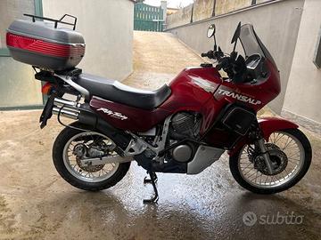 Honda Transalp 600