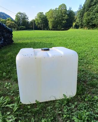 Cisterna cubica da 1000 litri