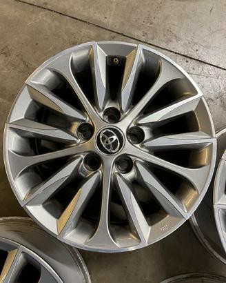 Cerchi 16' originali Toyota Corolla, Verso, ecc