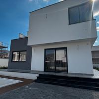 Villa in via Oasi Verde