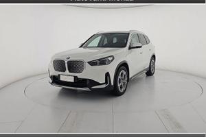 BMW iX1 eDrive 20 X-Line Special Edition