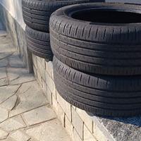 Gomme estive nuove-Misura 215/55 R17 94V-