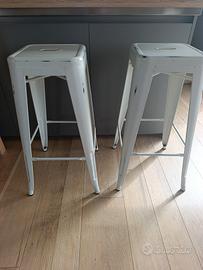 coppia sgabelli stile industrial