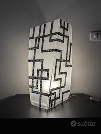 Lampada da tavolo modernariato contemporaneo