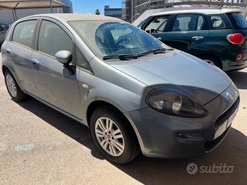 Fiat grande punto 1.4 benzina gpl 2011 5 porte