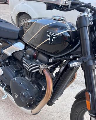 Triumph Speed Twin 900