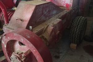 Pressa imballatrice fieno Caricapresse idraulico