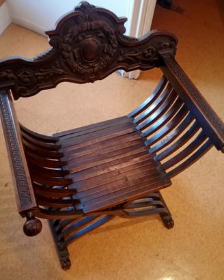 Seggiola Savonarola del 1800