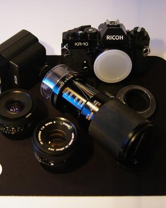 Ricoh KR-10 con 28/2.5 e 50/2.0 e 80-210/3.8-4