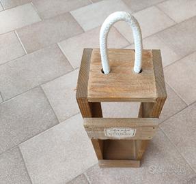 Porta bottiglie in legno 