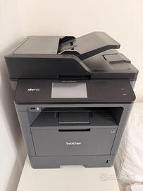 Stampante Multifunzione Laser Brother MFC-L5750DW