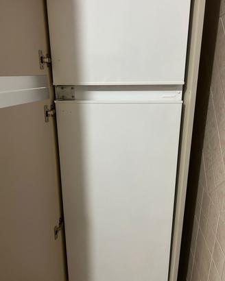 Frigo ad incastro 