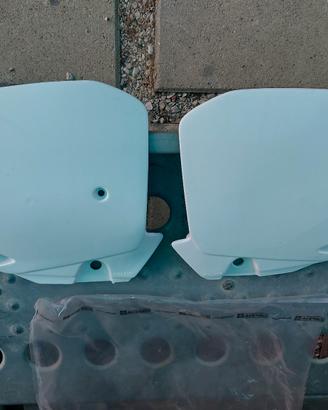 plastiche cr 500 nuove 